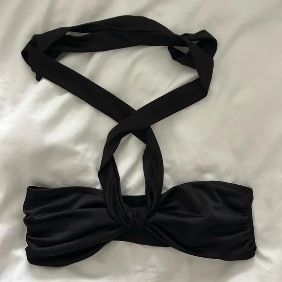 BUNDLE: Going out tops - Picture 6 of 7